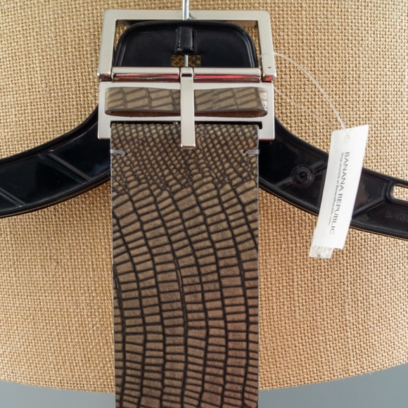 Brown Leather Belt with snake pattern NWT | Banana Republic main image 4